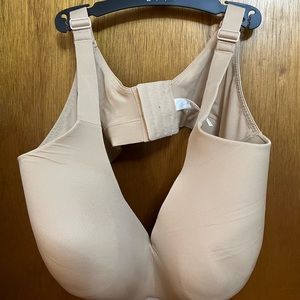 Cacique lightly lined, wireless comfort bliss bra